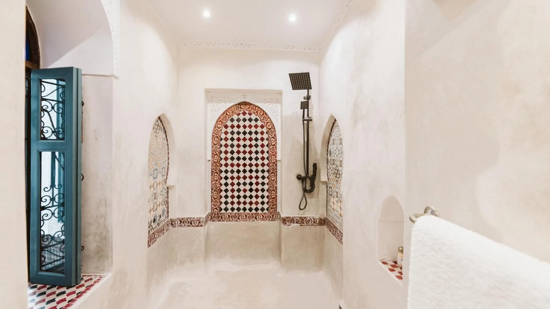 Riad Dar Alhambra Marrakesh 4*,